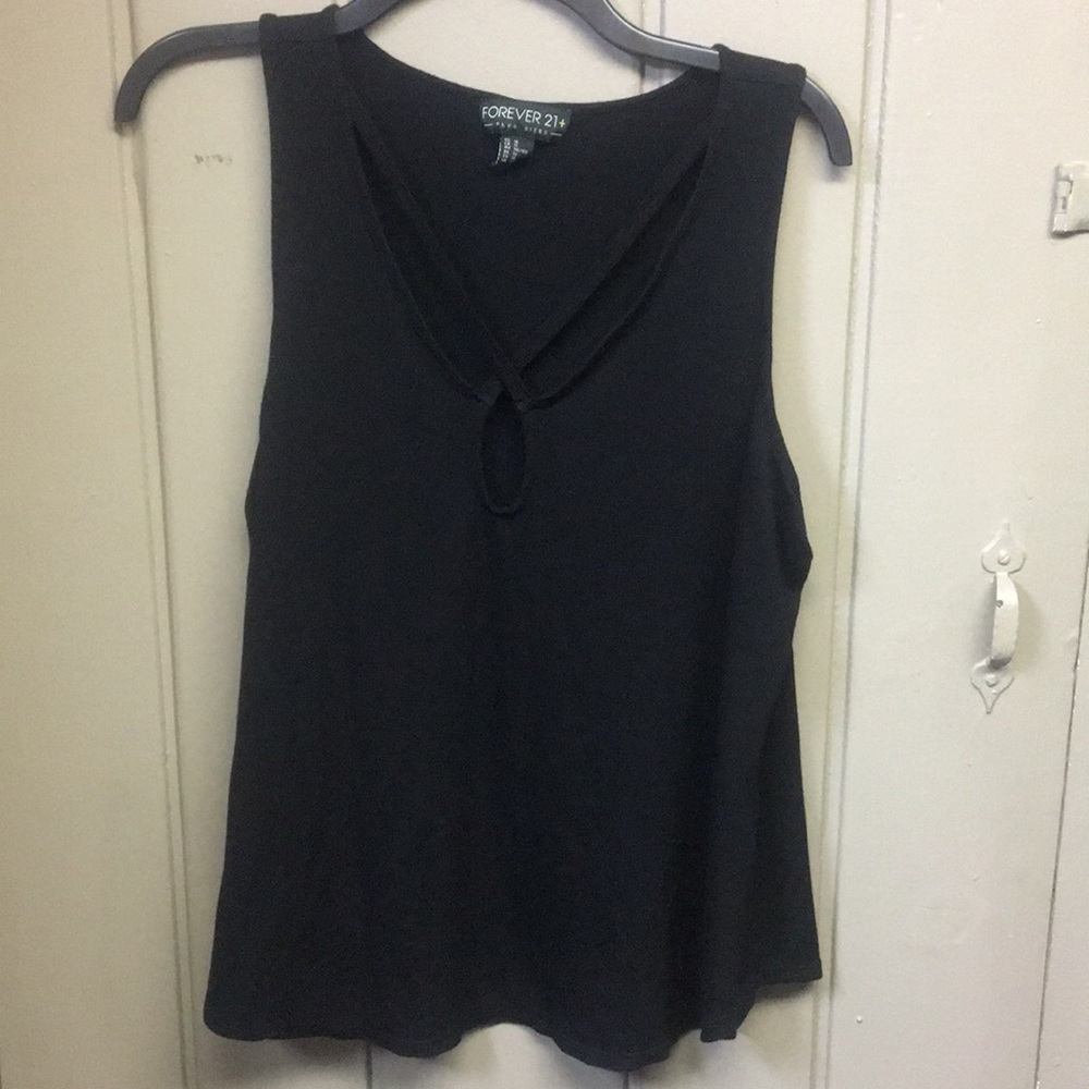 Front criss cross tank.